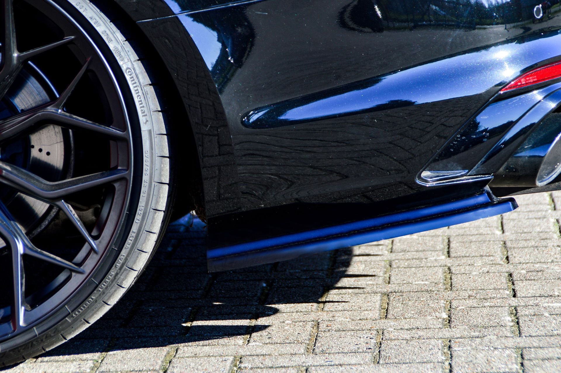 Seitenteile aus ABS für Audi RS5 B9 F5, Heckansatz von Ingo Noak Tuning, robuste Car-Body-Parts im Bild