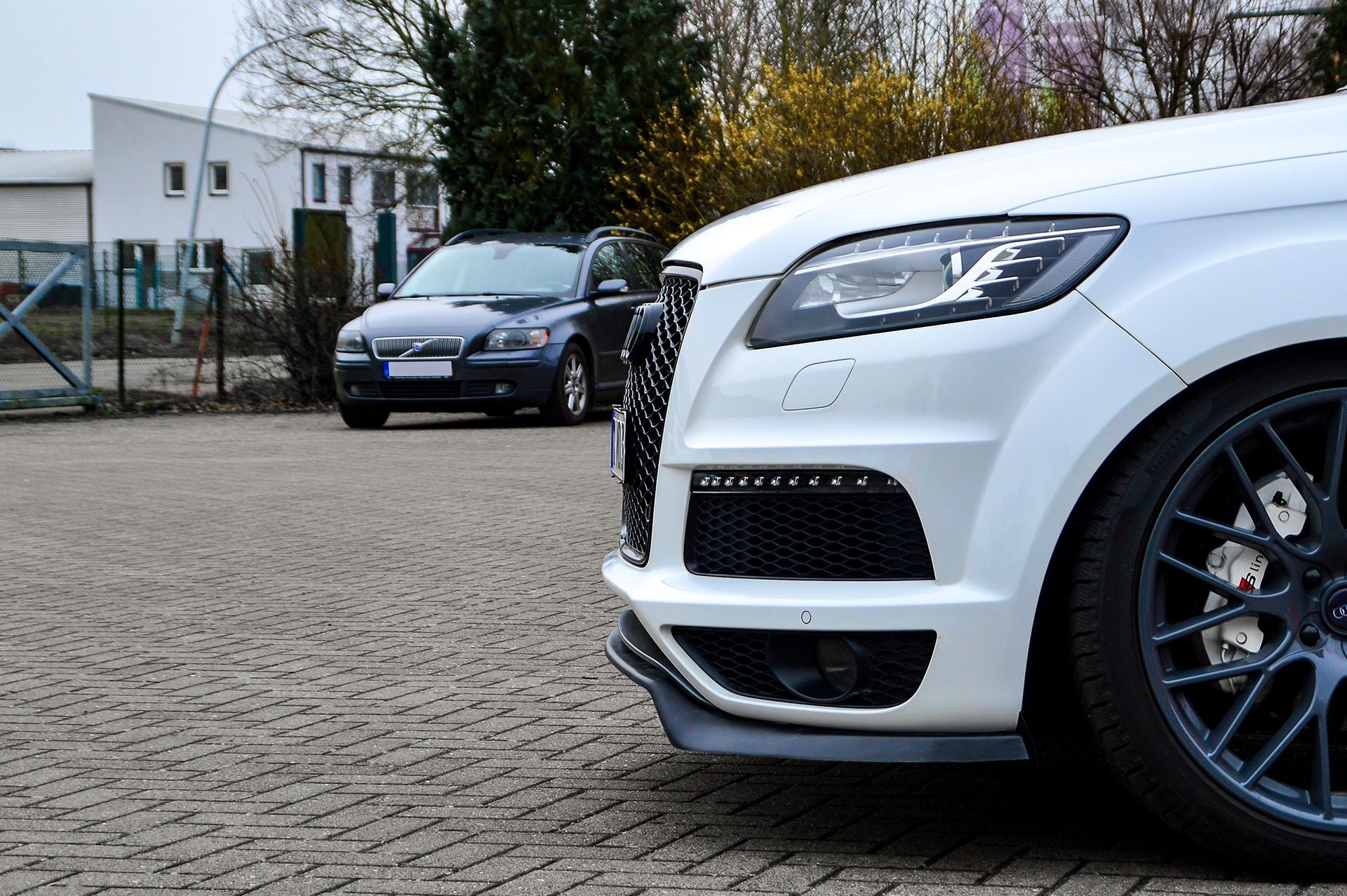 Cup Frontspoilerlippe für Audi Q7 4L mit S-Line aus ABS