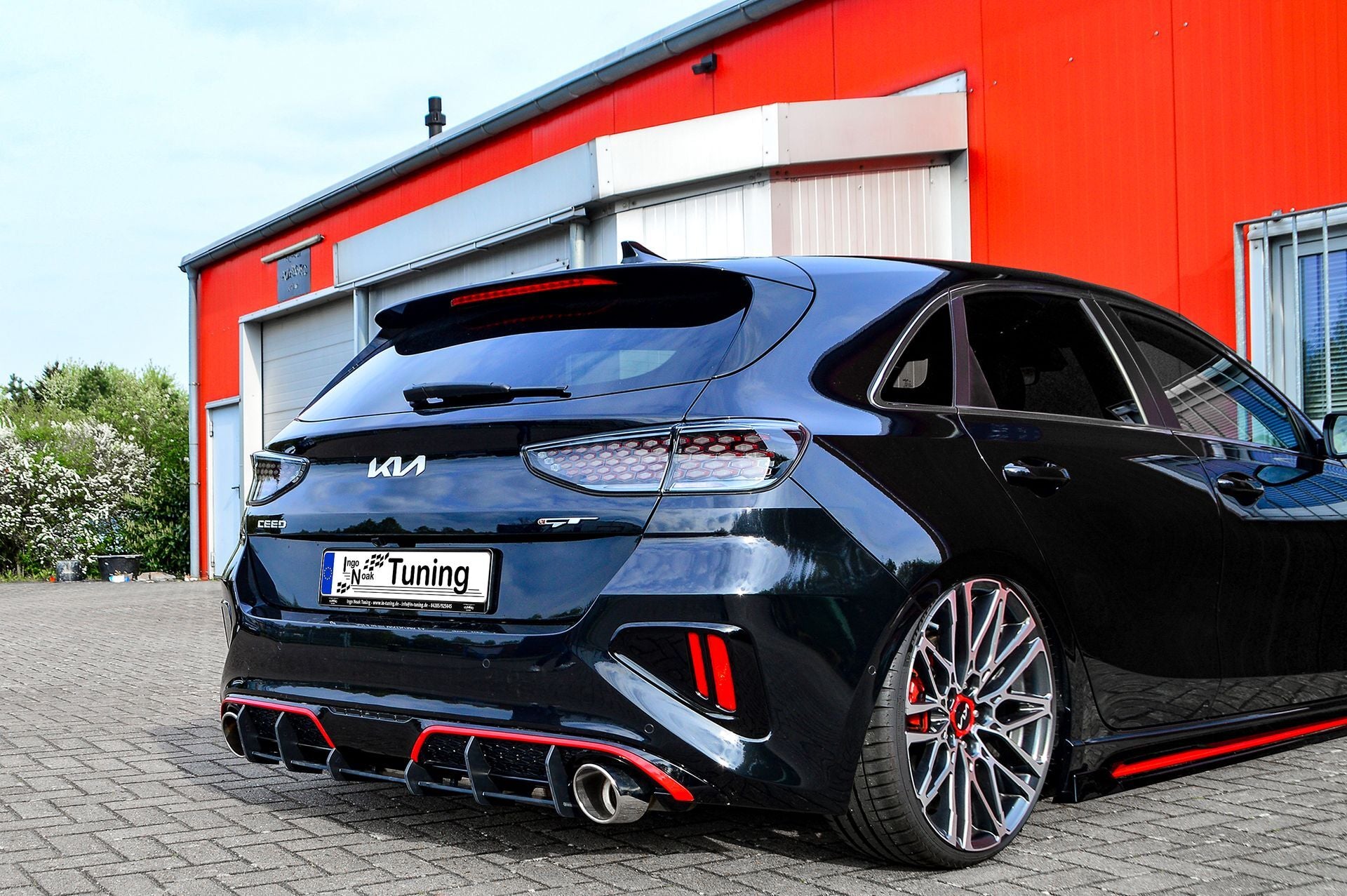 Heckdiffusor für Kia Ceed GT CD Facelift ab 2021, Ingo Noak Tuning, aus hochwertigem Material, zeigt das Diffusor-Design.