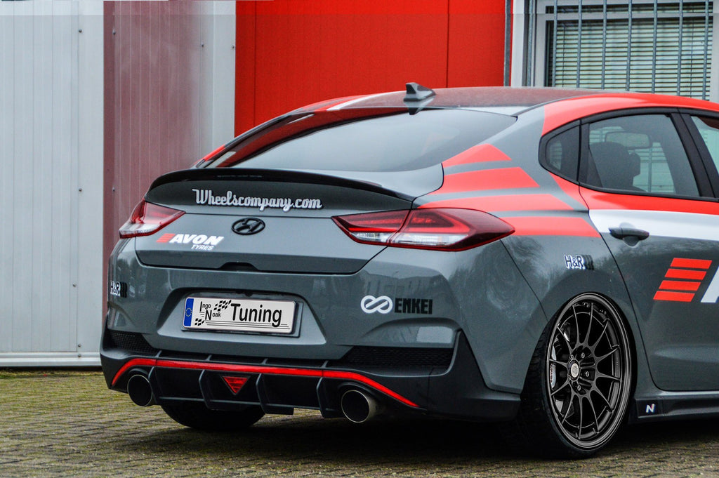 Racing Heckansatz für Hyundai I30N Fastback von Ingo Noak Tuning, aerodynamischer Heckspoiler für sportlichen Look