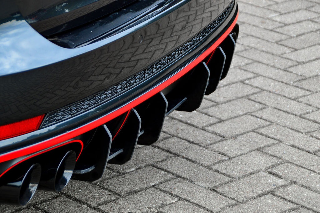 Gefräster ABS-Heckansatz für Audi S4 B9, Ingo Noak Tuning, zeigt das aerodynamische Design und hochwertige Verarbeitung