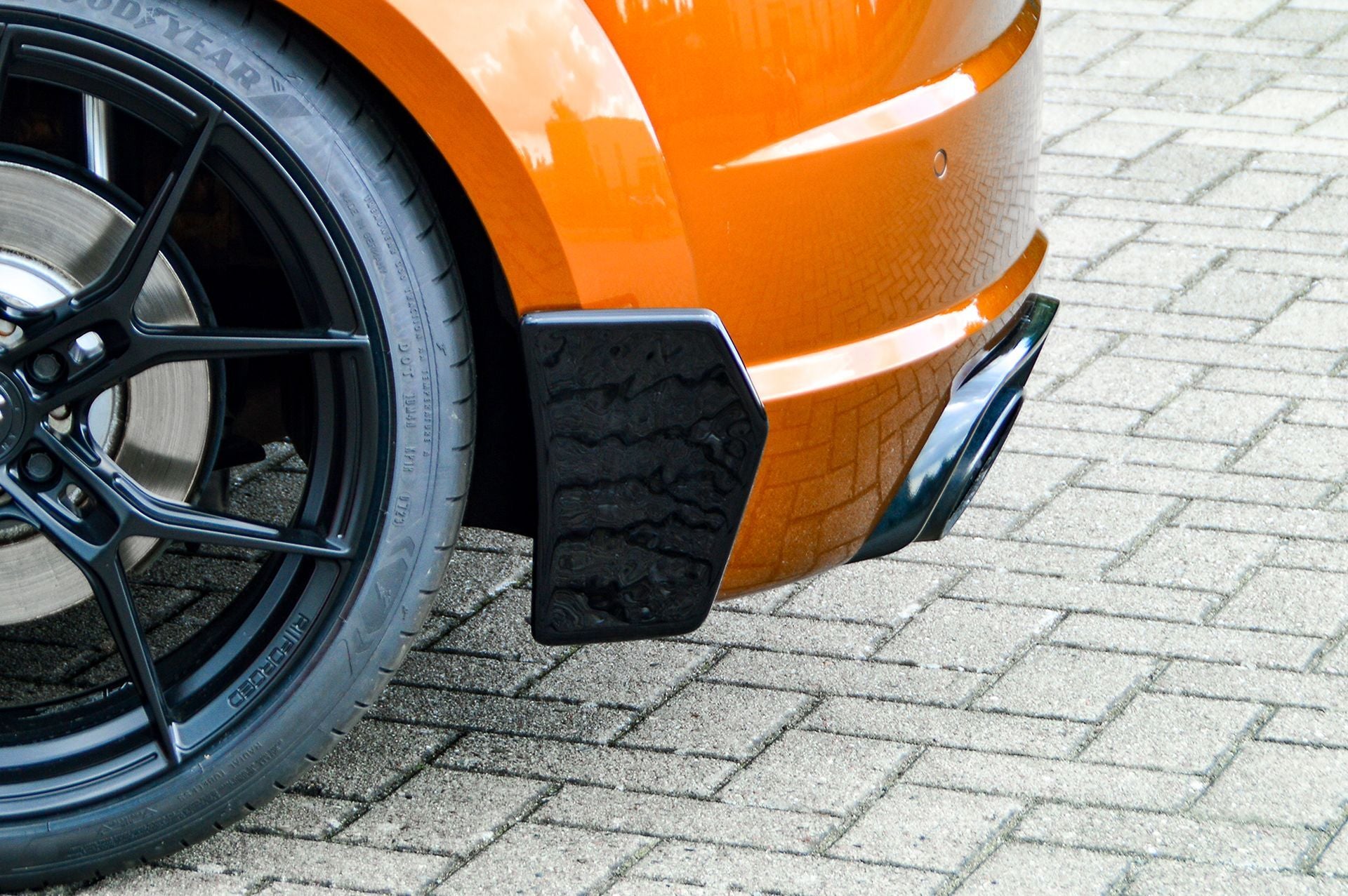 Hintere Seiten Flaps Flicks Satz aus ABS Kunststoff für Audi TT TTS TTRS 8S