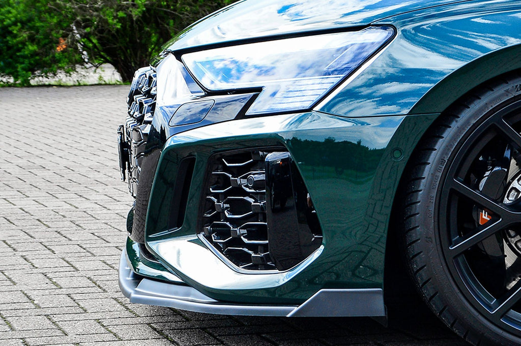 Frontspoilerlippe mit Wings für Audi RS3 8Y ab 2020, Ingo Noak Tuning, sportliches Design und aerodynamische Optik sichtbar