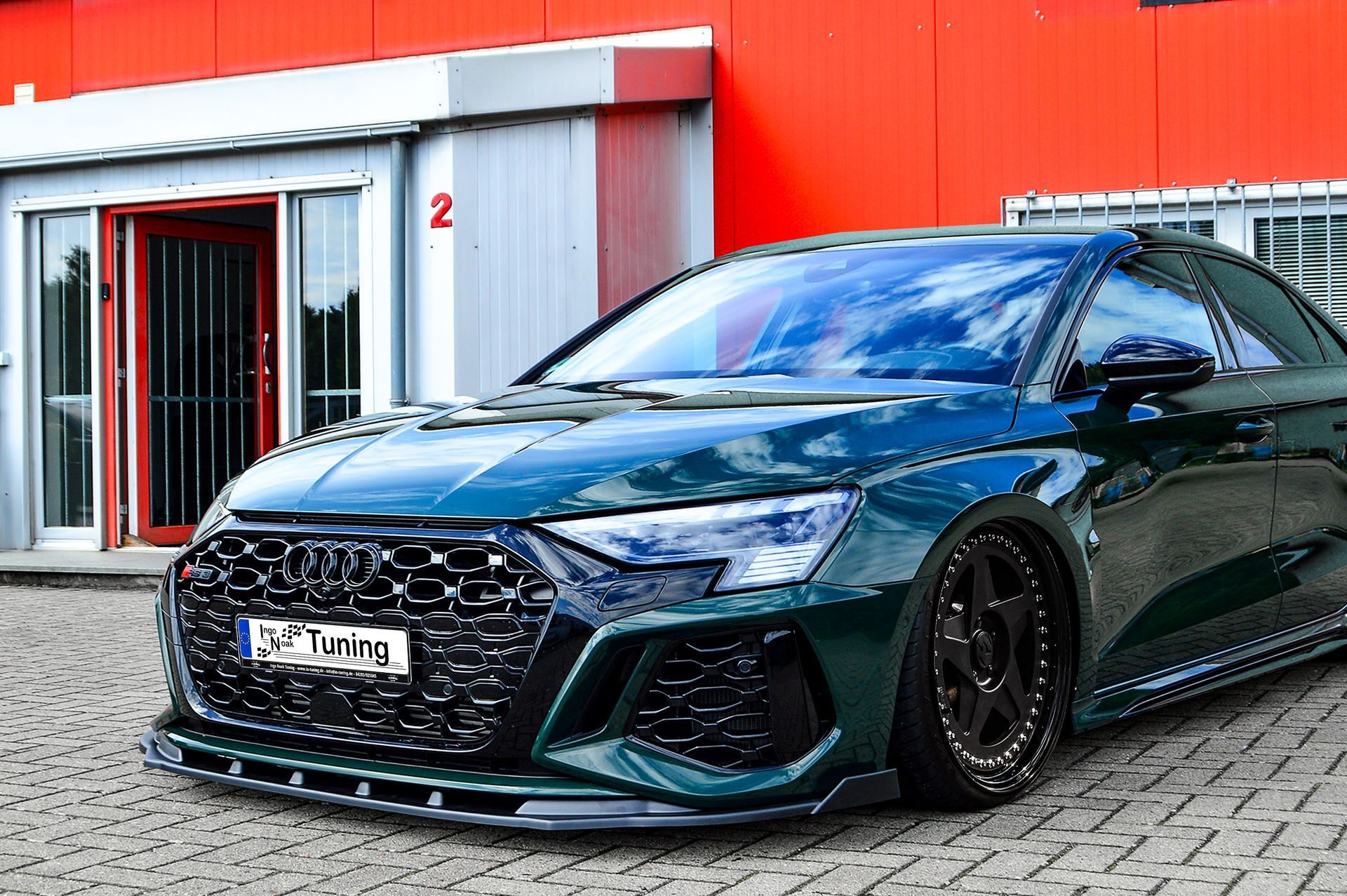 Frontspoilerlippe mit Wings für Audi RS3 8Y ab 2020, Ingo Noak Tuning, aerodynamisches Design, schwarze Kunststoffoptik