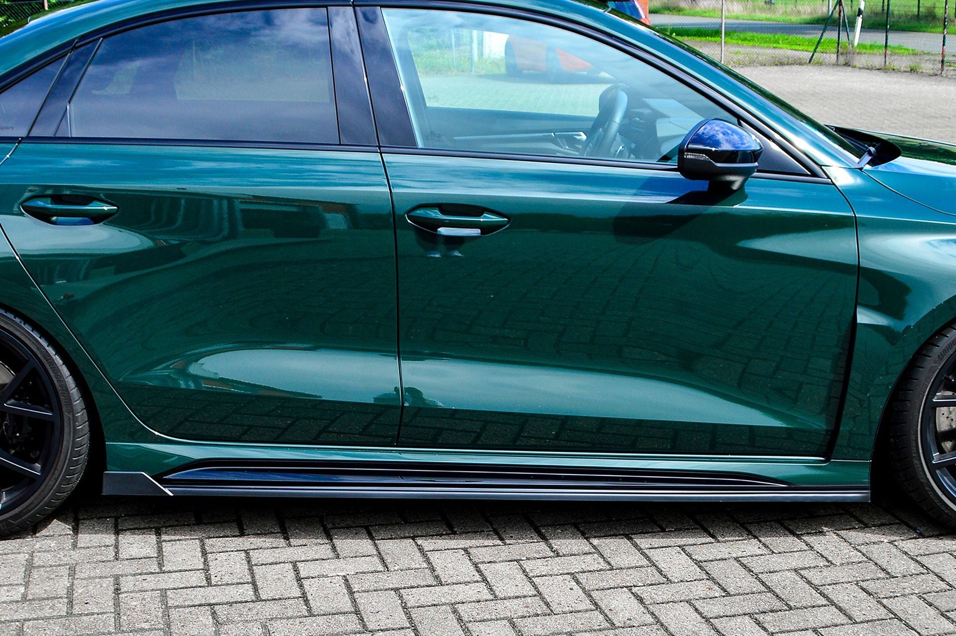 CUP Seitenschweller mit Wings hinten für Audi RS3 8Y