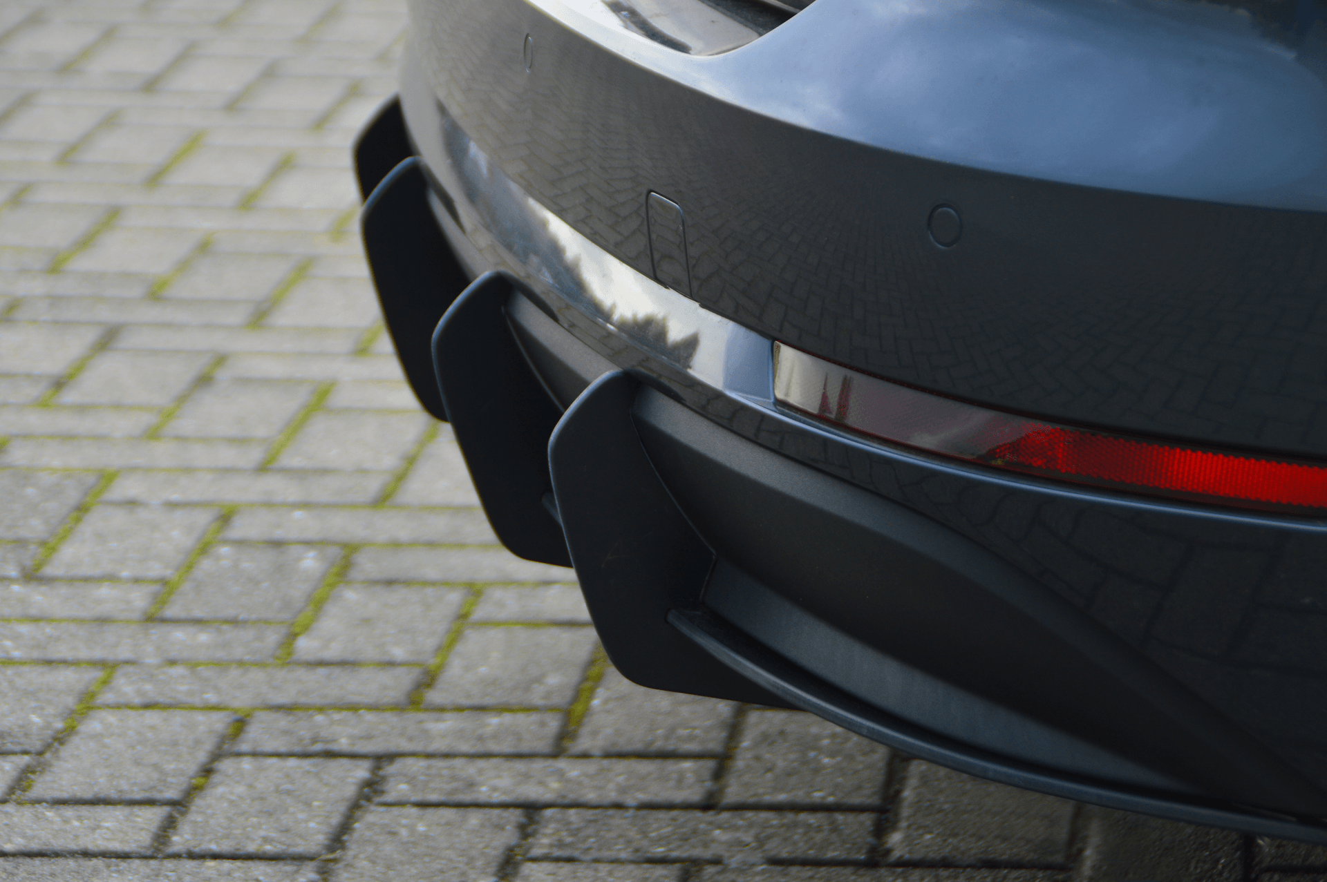 Gefräster Heckansatz aus ABS für Audi A4 B9 Avant Vorfacelift