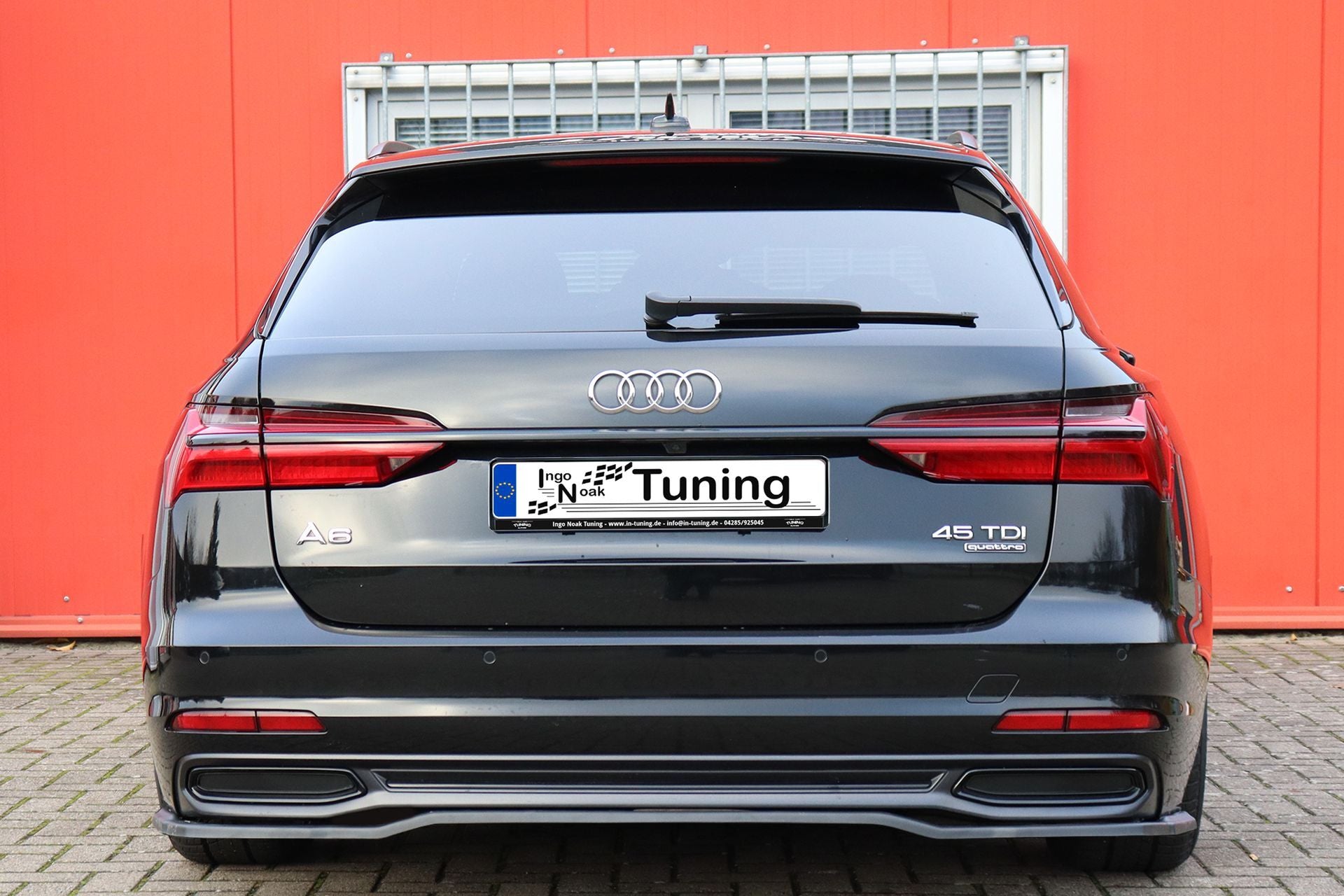 Heckspoilerlippe für Audi A6 4K C8 ab 2018-2023, Ingo Noak Tuning, schwarze Kunststoff-Optik, sichtbar auf Fahrzeug.