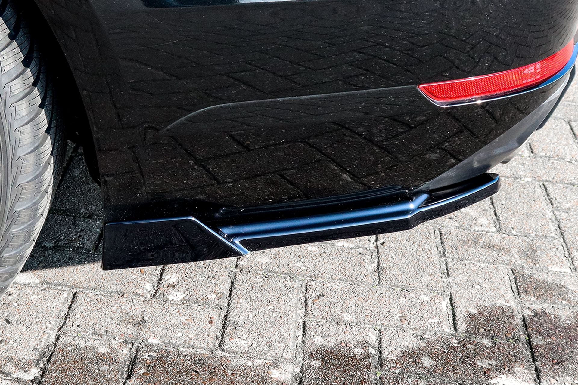 Heckansatz Seitenteile für Audi A4 B9 Bj. 2015-2019