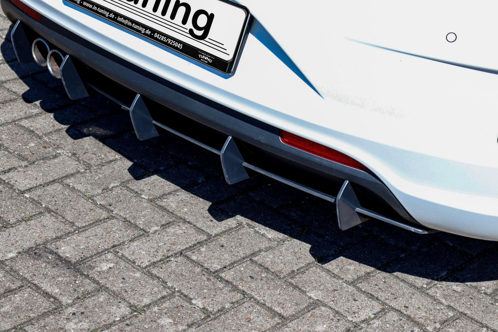 Gefräster Heckansatz mit Finnen für VW Scirocco 3 mit R-Line Facelift