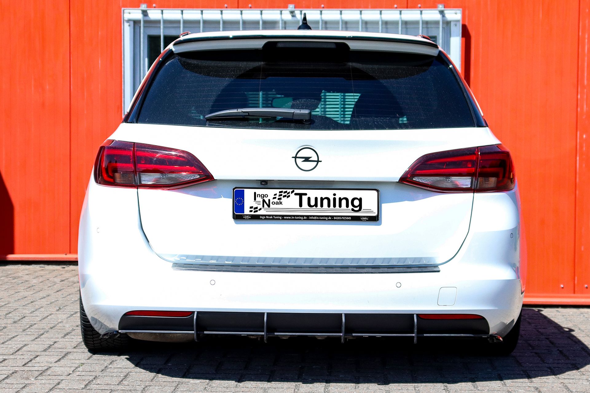 Gefräster Heckansatz für Opel Astra K Sportstourer ohne Endrohr