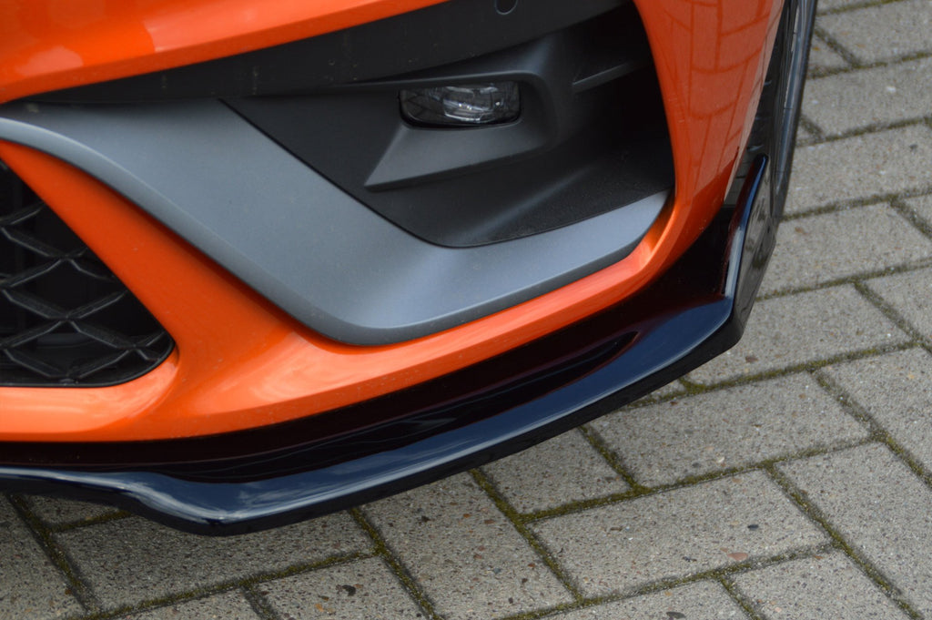 Frontspoiler Cuplippe für Renault Clio 5 RS-Line, Ingo Noak Tuning, zeigt das Spoilerschwert für sportlichen Look