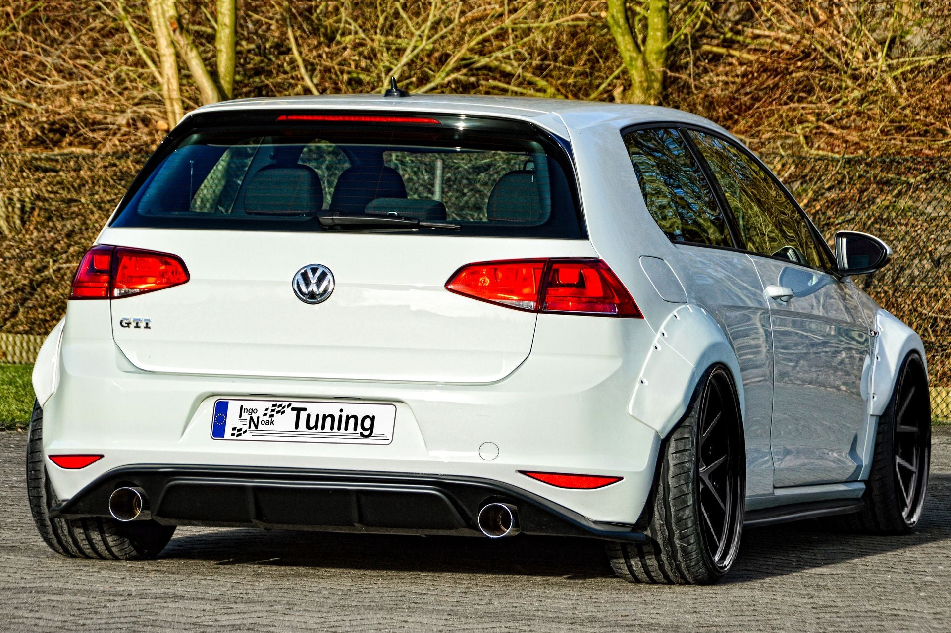 IN Liberty Style Radlaufverbreiterung 4 tlg. VW Golf 7 GTI/GTD