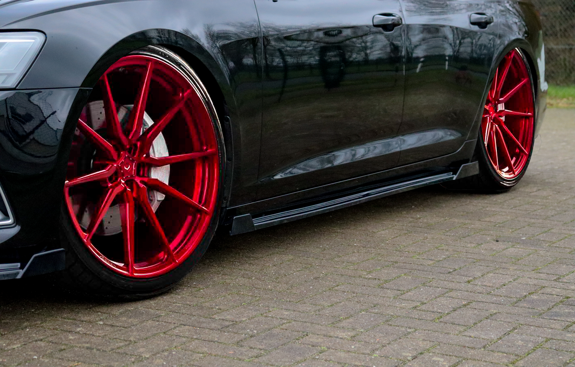 Seitenschwellersatz aus ABS mit seitlichem Wing vorne + hinten Audi A6 C8 Typ F2