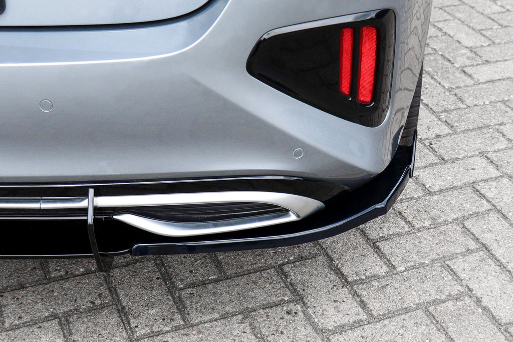 Heckansatz Seitenteile mit Wing aus ABS für Kia Ceed, SK, von Ingo Noak Tuning, mit gefräßtem Design, sichtbare Details