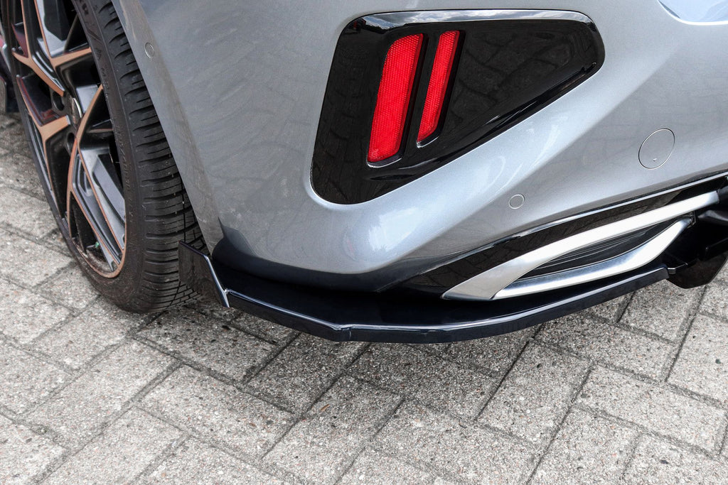 Heckansatz Seitenteile mit Wing und gefräßtem ABS-Heckansatz für Kia Ceed, SK von Ingo Noak Tuning, aus schwarzem Kunststoff