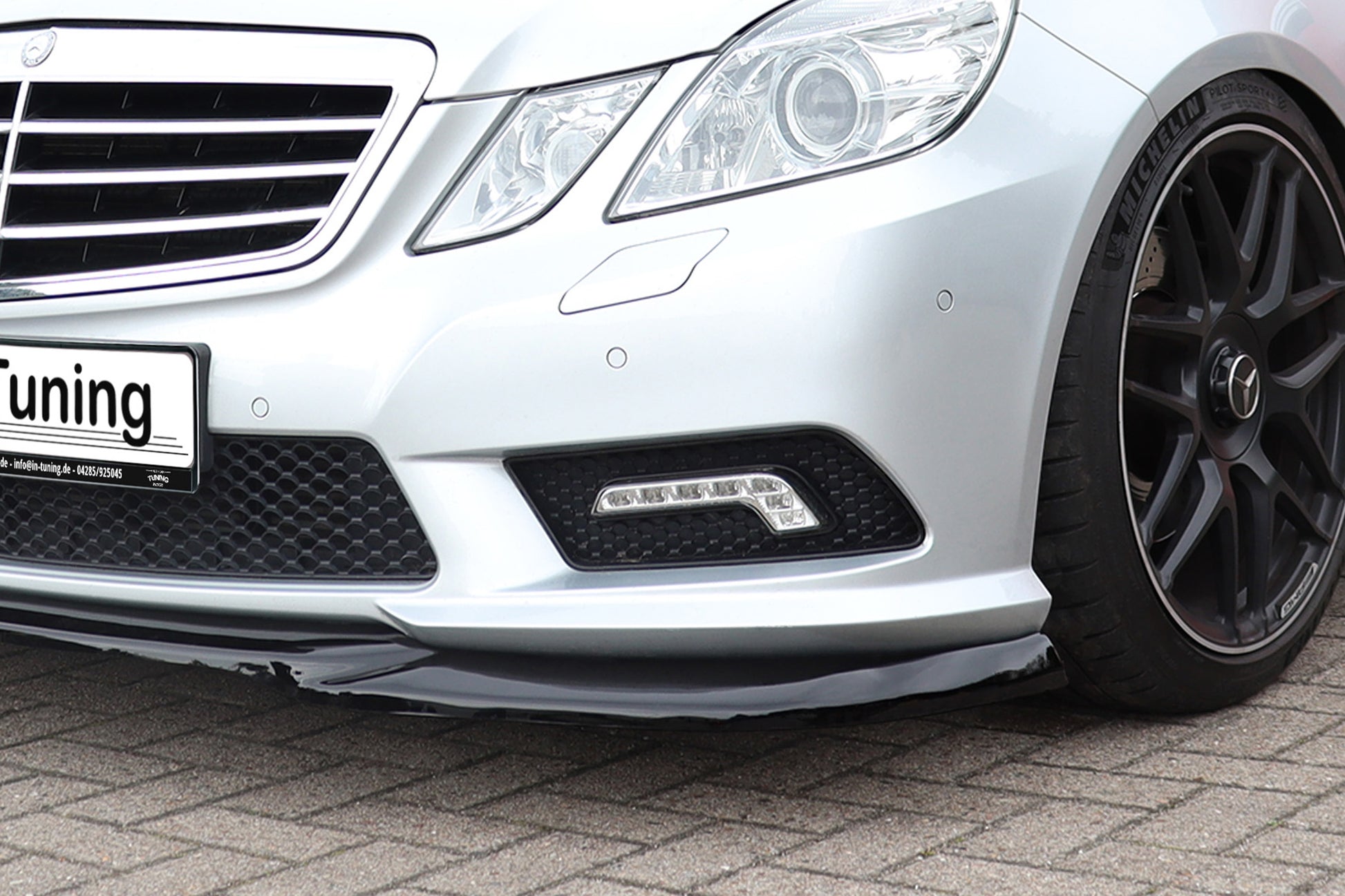 CUP Frontspoilerlippe aus ABS für Mercedes Benz E Klasse W212