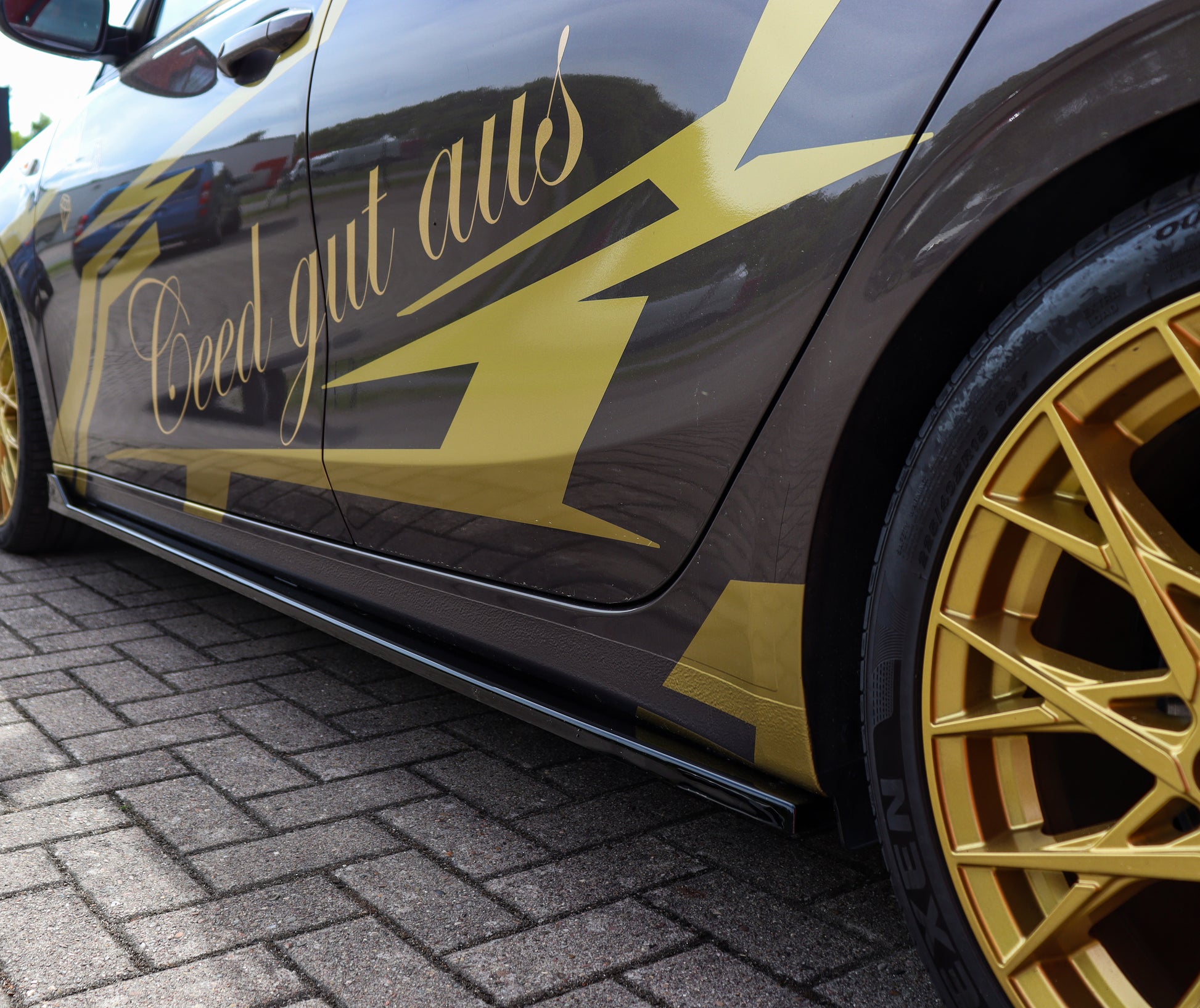 CUP Seitenschweller mit Wing vorne für Kia Ceed CD Standard