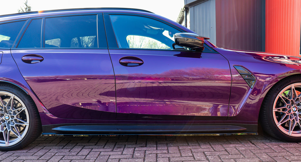 Seitenschweller für BMW M3 G80/G81 von Ingo Noak Tuning, aus ABS-Kunststoff, sichtbar an den Seiten des Fahrzeuges