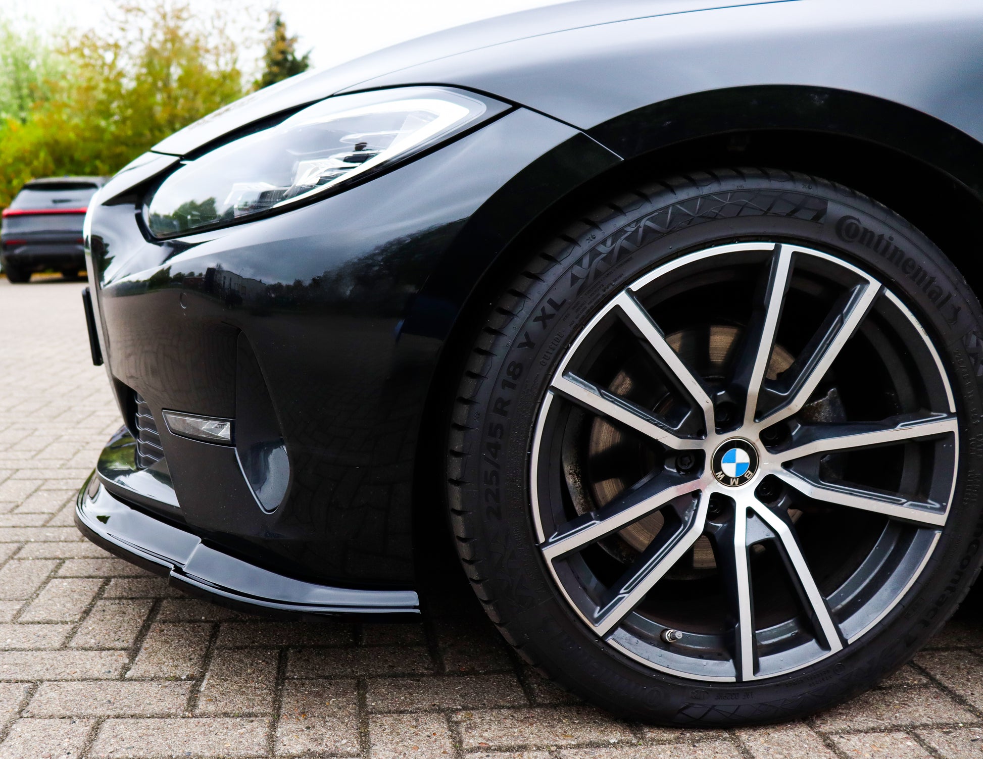 Frontspoilerlippe für BMW 4er G22/G23 ohne M-Paket, Ingo Noak Tuning, aus ABS-Kunststoff, zeigt die sportliche Fahrzeugfront