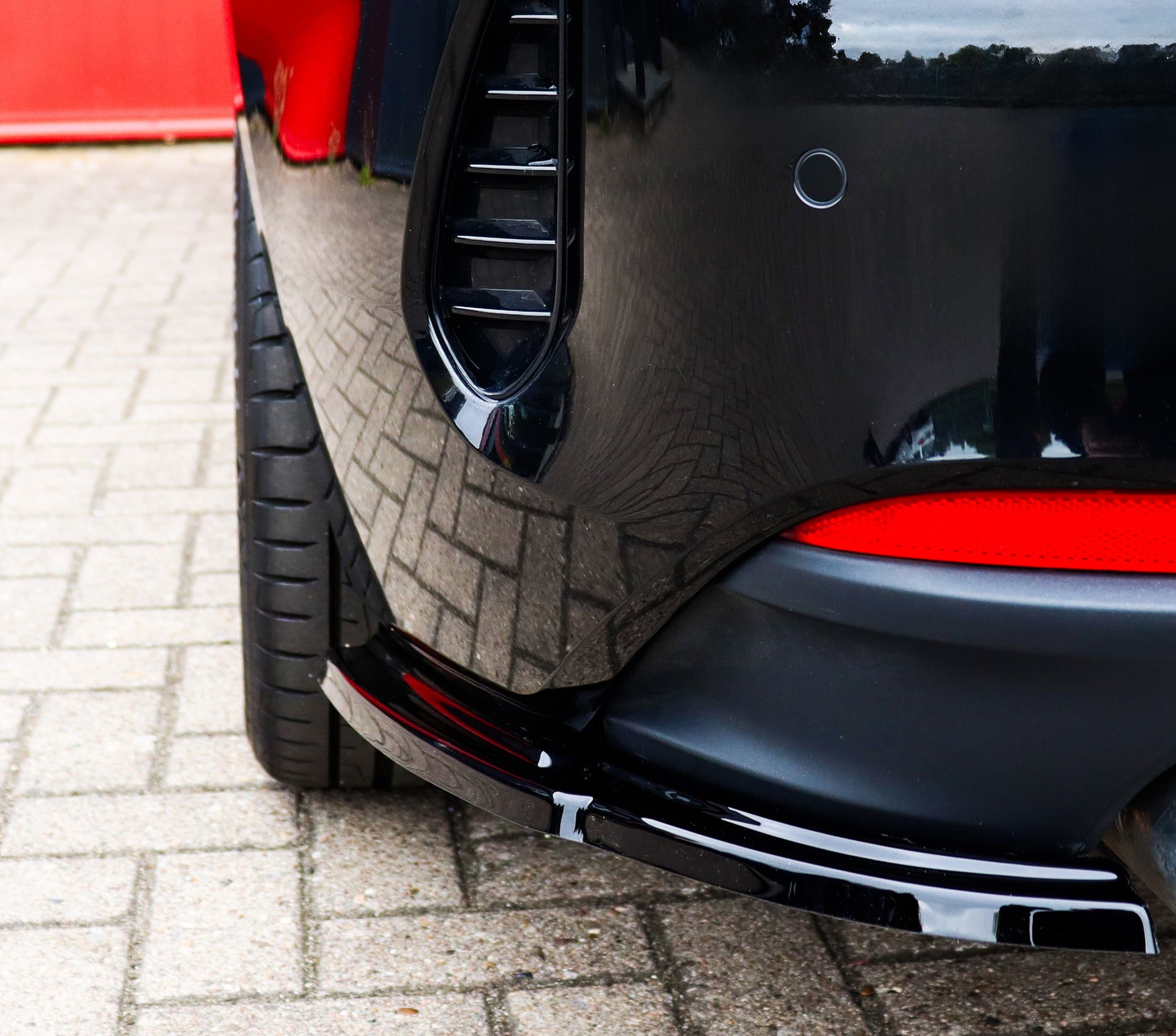 Seitenteile für BMW 4er G22/G23, Heckansatz, Ingo Noak Tuning, aerodynamisches Design, ohne M-Paket, schwarze Oberfläche