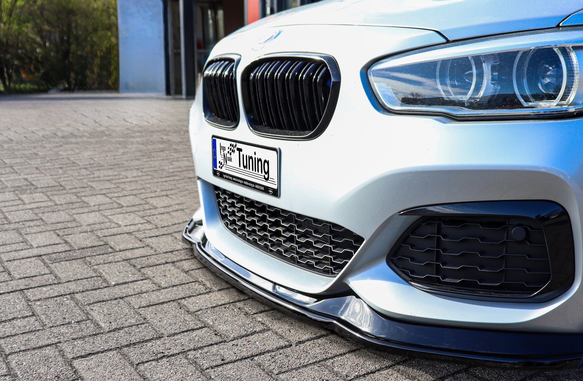 Frontspoilerlippe für BMW 1er F20 M-140i, Ingo Noak Tuning, aus ABS, passend für Modelle 2015-2019, sportliches Design