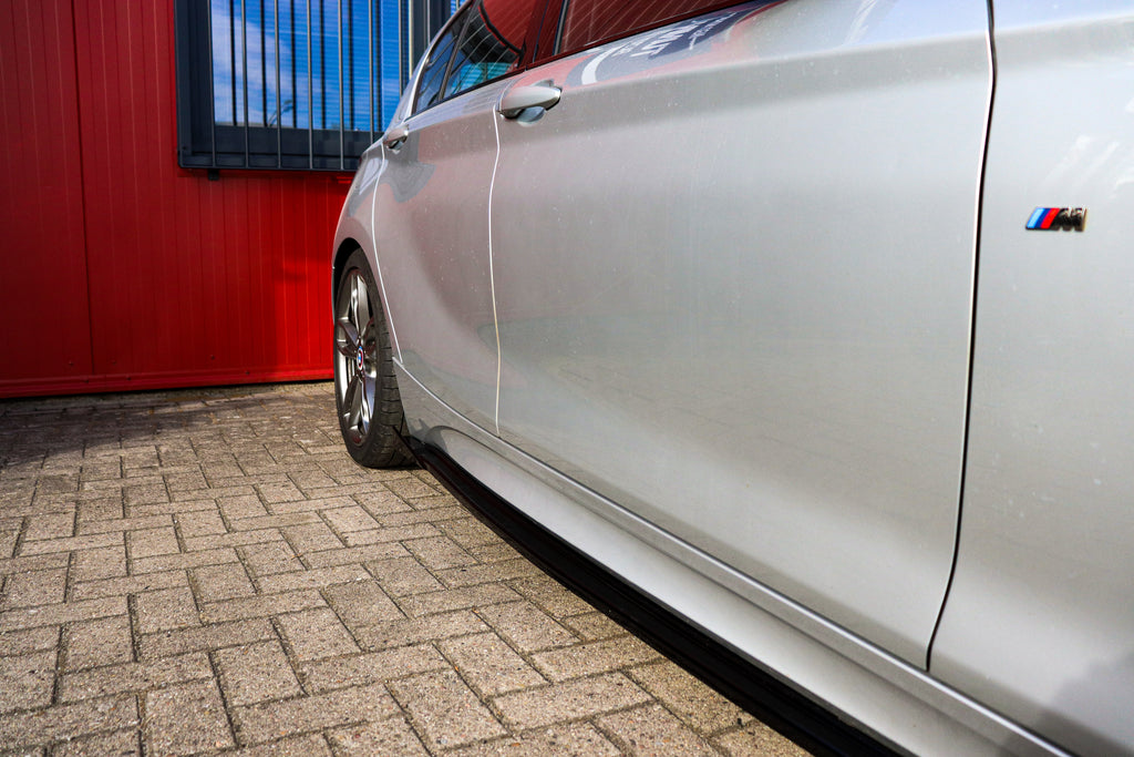 Seitenschweller im CUP Look mit Wings für BMW 1er F20/21 M135i, Ingo Noak Tuning, Kunststoff, sportliches Design