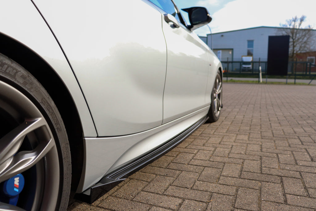 Seitenschweller im CUP Look mit Flügeln für BMW 1er F20/21 M135i, Ingo Noak Tuning, aerodynamisches Karosseriezubehör