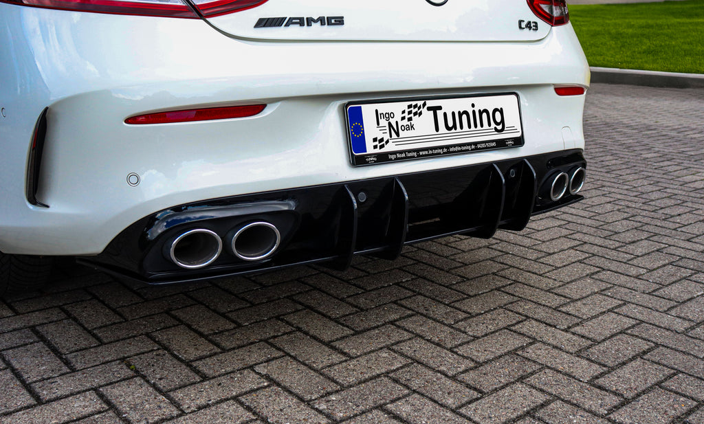 Gefräster ABS-Heckansatz Diffusor für Mercedes Benz C43 AMG Facelift, Ingo Noak Tuning, zeigt den sportlichen Heckabschluss.