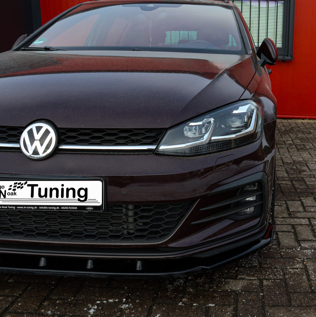 Frontspoilerlippe und Flügel für VW Golf 7 GTI GTE AU Facelift von Ingo Noak Tuning, aus ABS, sichtbar auf dem Auto.