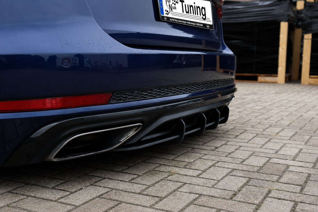 Gefräster Heckansatz für Audi A4 B9 S-Line Facelift Competition