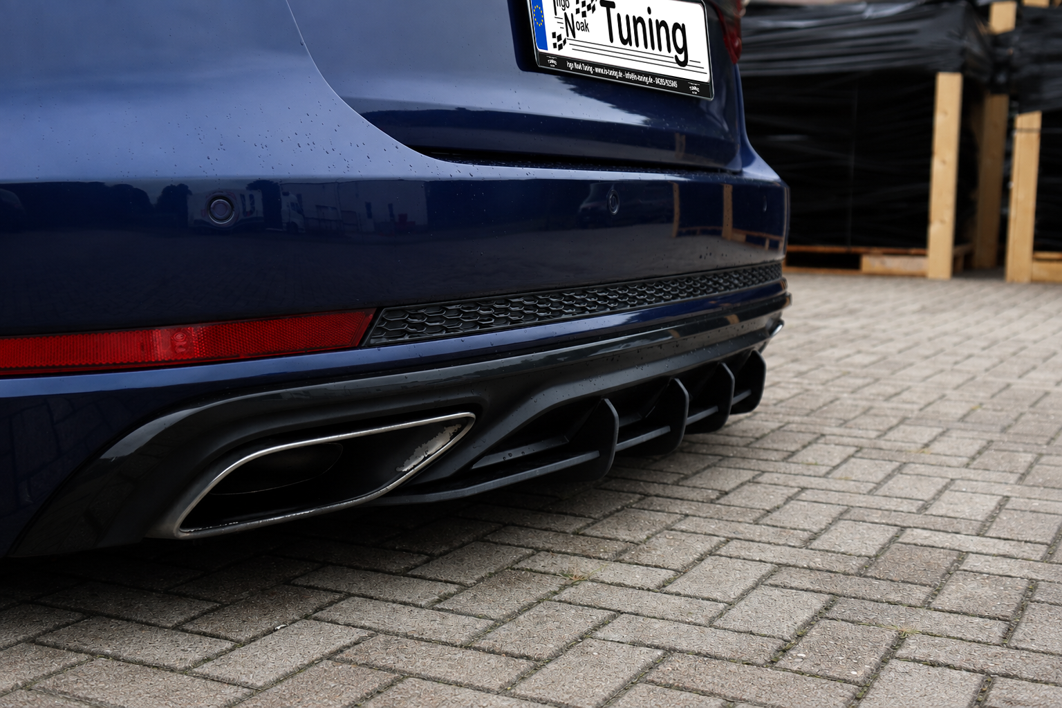 Gefräster Heckansatz für Audi A4 B9 S-Line Facelift Competition