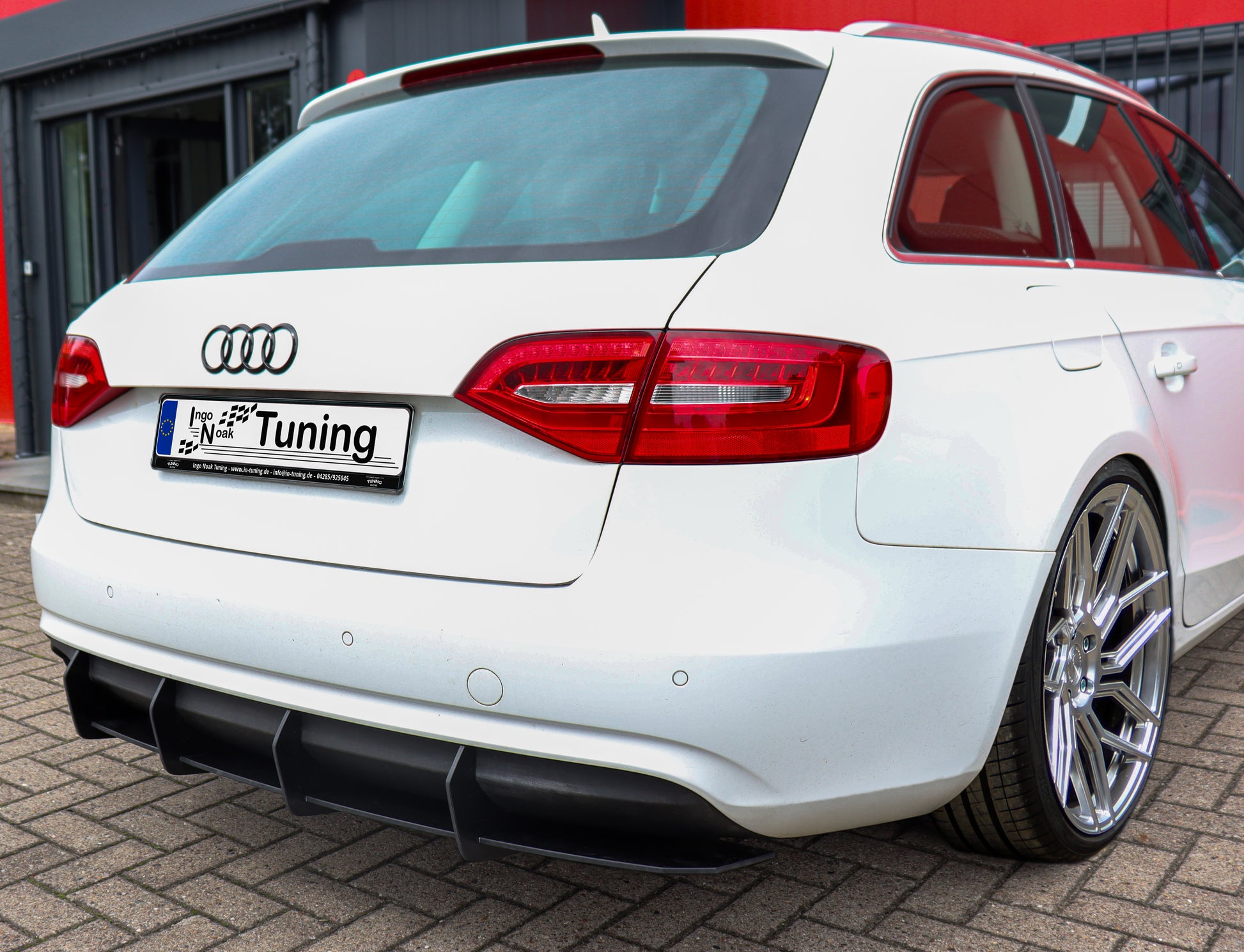 Heckansatz für Audi A4 B8 Avant Doppel-Endrohr links Facelift ohne S-Line