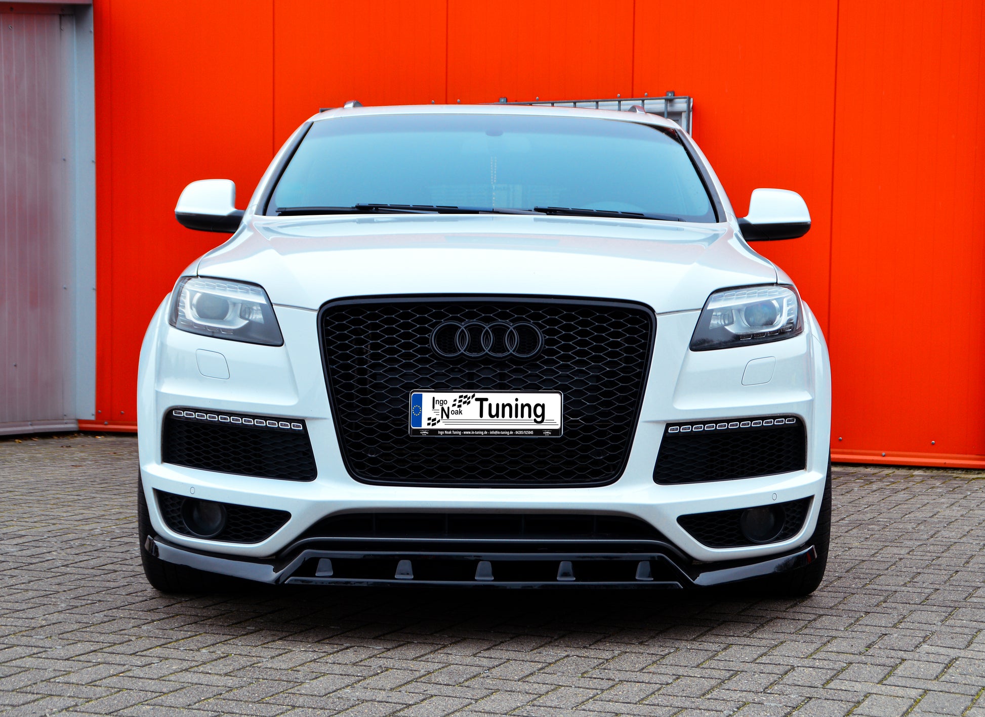 Cup Frontspoilerlippe 2tlg. für Audi Q7 4L mit S-Line aus ABS - Ingo Noak Tuning